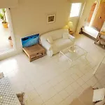Amazing Sea View With Private Close Parking דירה