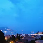 Amazing Sea View With Private Close Parking Lejlighed