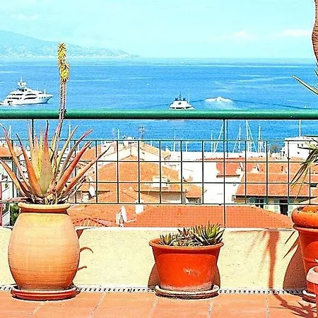 Διαμέρισμα Amazing Sea View With Private Close Parking Saint-Jean-Cap-Ferrat