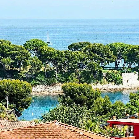Amazing Sea View With Private Close Parking *