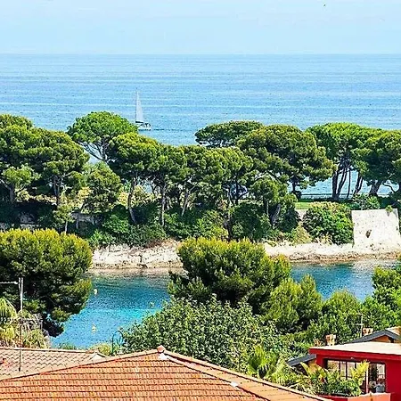Amazing Sea View With Private Close Parking *