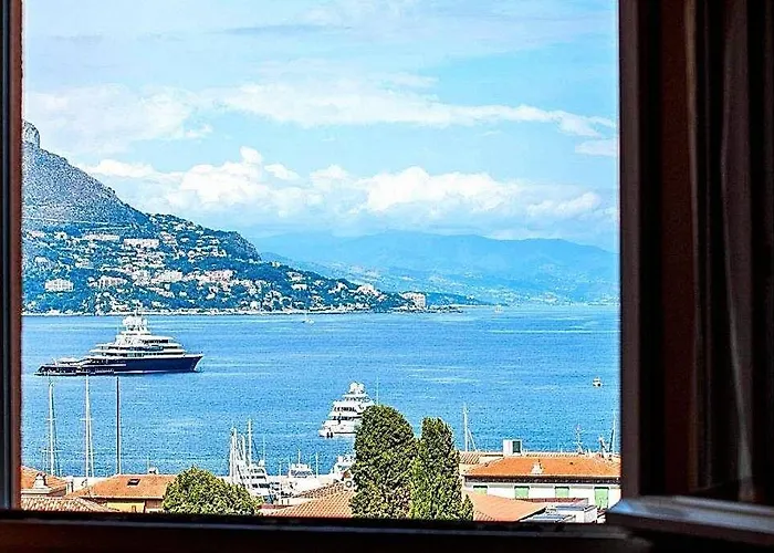 Amazing Sea View With Private Close Parking *